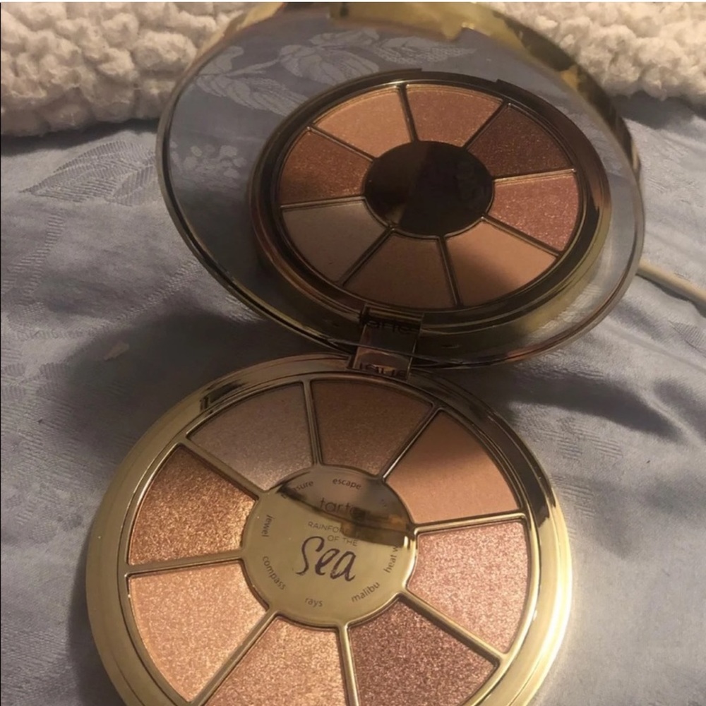 Tarte make up